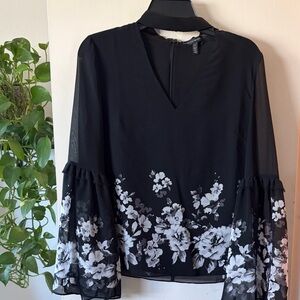 Chic Black Floral Blouse